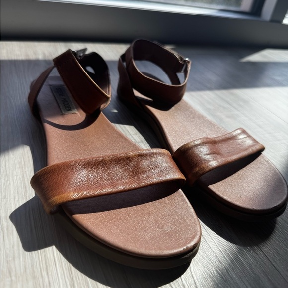 Steve Madden Brown Sandals - Size 7 - Picture 3 of 4